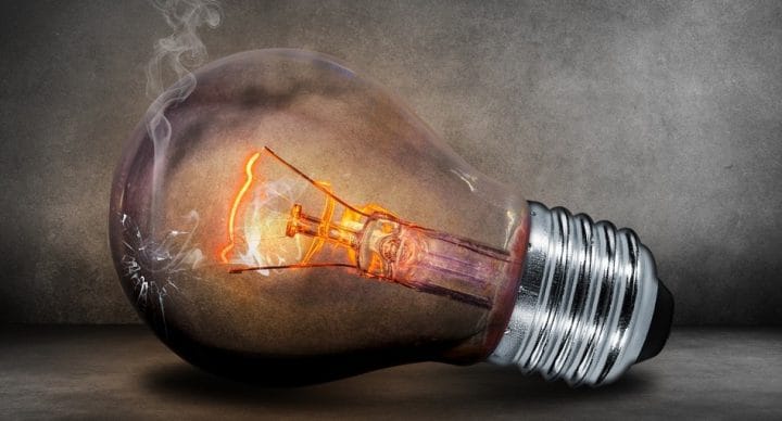 How Light Affects Productivity & Mood [Infographic]
