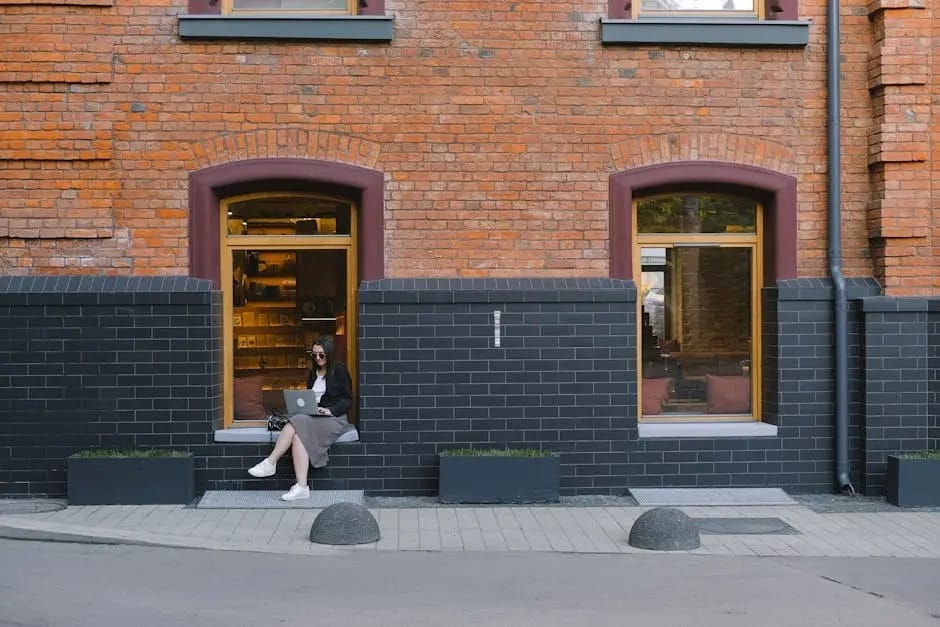 15 Tips for Achieving Work-Life Balance Through Human Technology